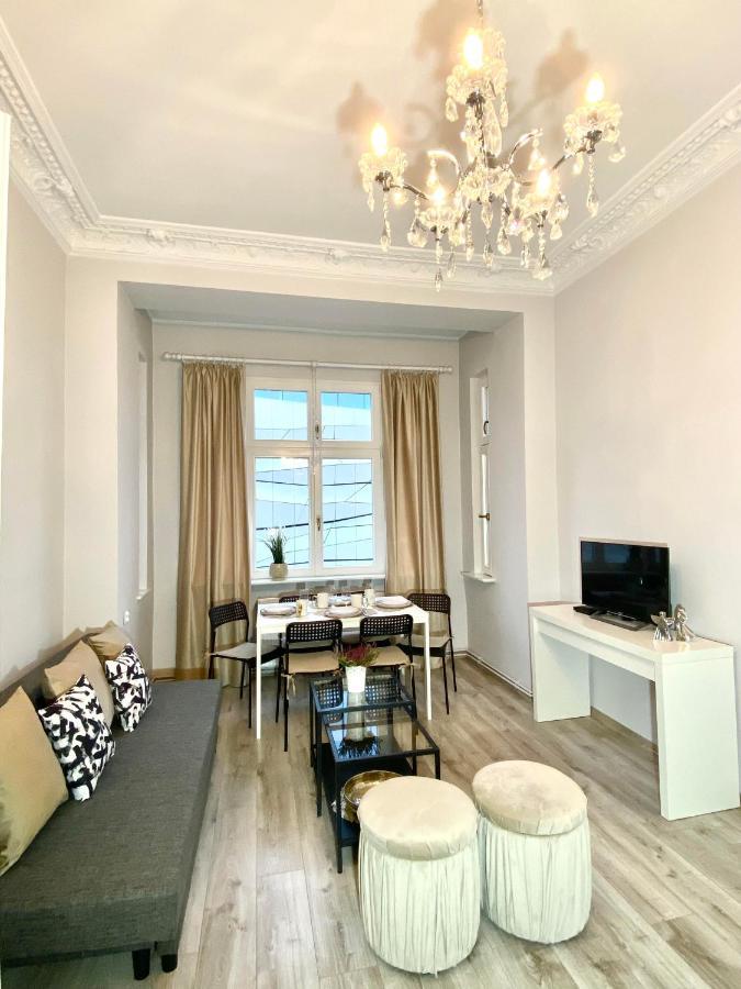 Crystal Sw. Marcin Poznan Apartment Luaran gambar